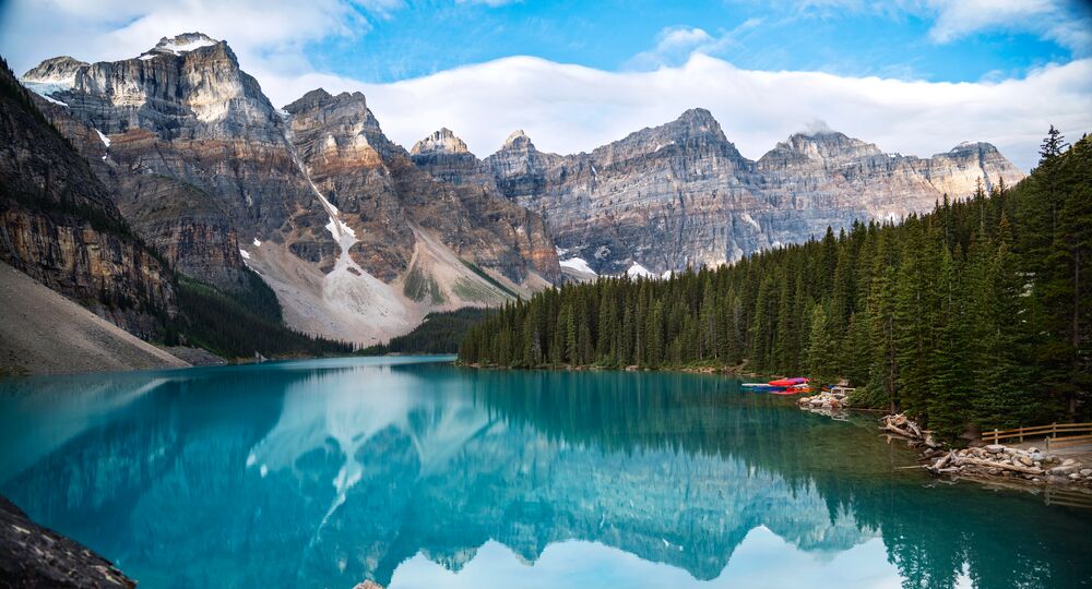 Moraine Lake: Experience Banff's Magical Turquoise Gem Safely